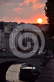 Coucher du soleil ÃÂ  Paris